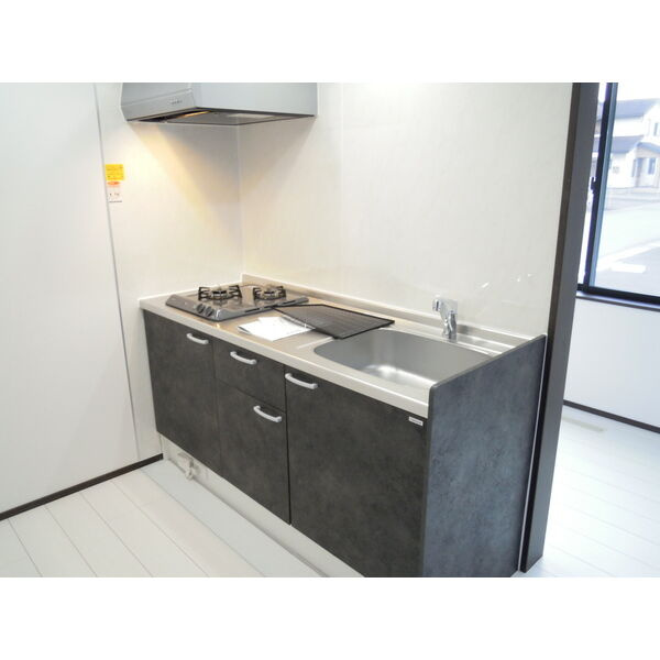 【新築】ニュースカイタウンA棟のキッチン