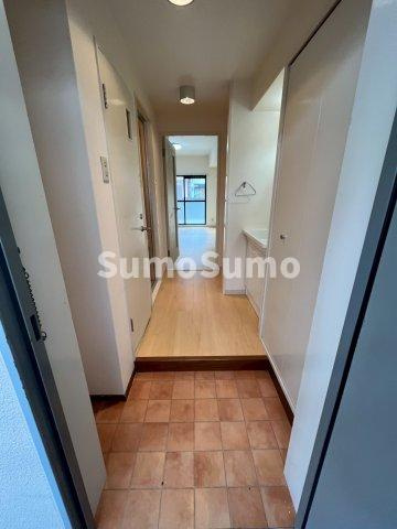 ハピネス大屋町の玄関