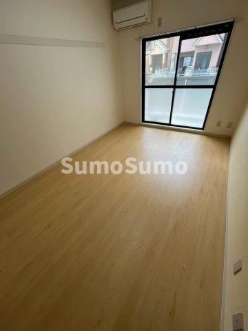 ハピネス大屋町の居間・リビング