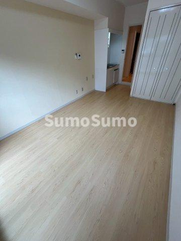 ハピネス大屋町の洋室