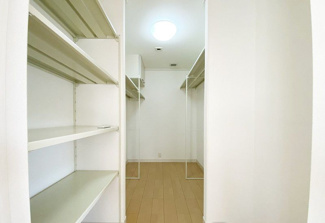  | 近江八幡市小船木町　中古戸建 | ウォークインクローゼット
