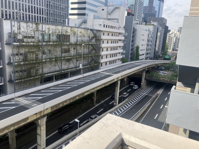 京橋北見ビル西館の展望