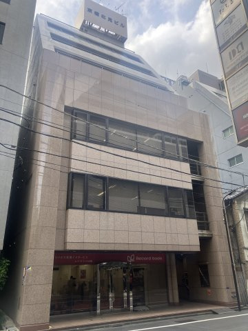 京橋北見ビル西館の外観