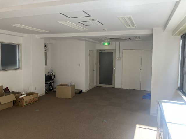 国土淡路町ビルのロビー