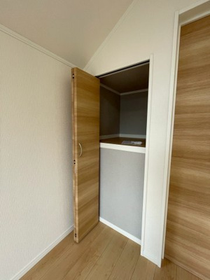 【収納】 | 立川市砂川町8丁目 中古戸建【全1棟】