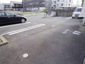 【駐車場】 | ロイヤルハイネス・クィーン