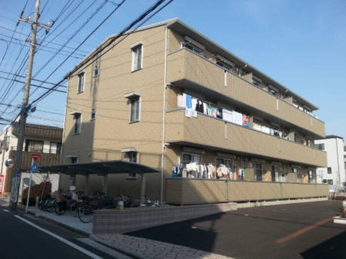 プランタンヤマニの外観