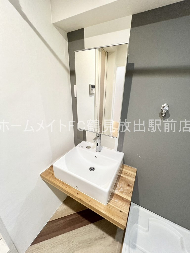 大阪市鶴見区今津中３丁目の賃貸マンションの独立洗面台
