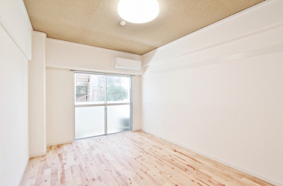 【居間・リビング】 | AVIEW | こちらの居間で趣味の時間をお楽しみください