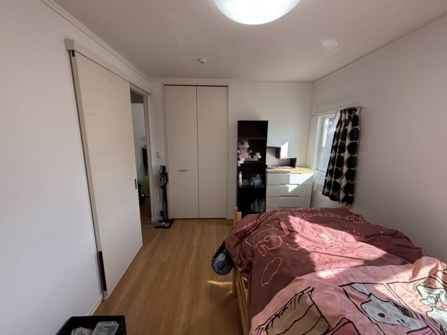 【寝室】の画像