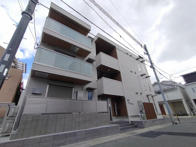 神戸市長田区川西通４丁目のアパートの外観