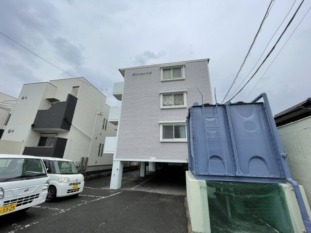 グリーンハイツの外観
