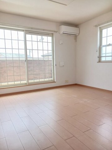 ロイヤルコートの居間・リビング|リビングです