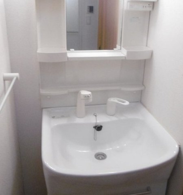 【洗面所】 | ティーズ・ウィンヒルⅢ | 洗面所です