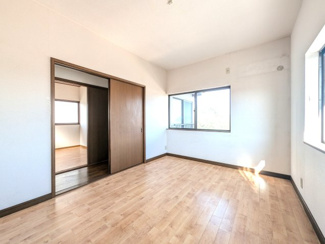 【洋室】 | 奈良市六条西3丁目