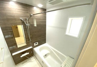 【浴室】 | リナージュ近江八幡小船木町　２４－１期　２号棟