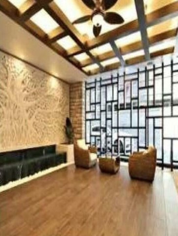 スプランディッド安土町のロビー