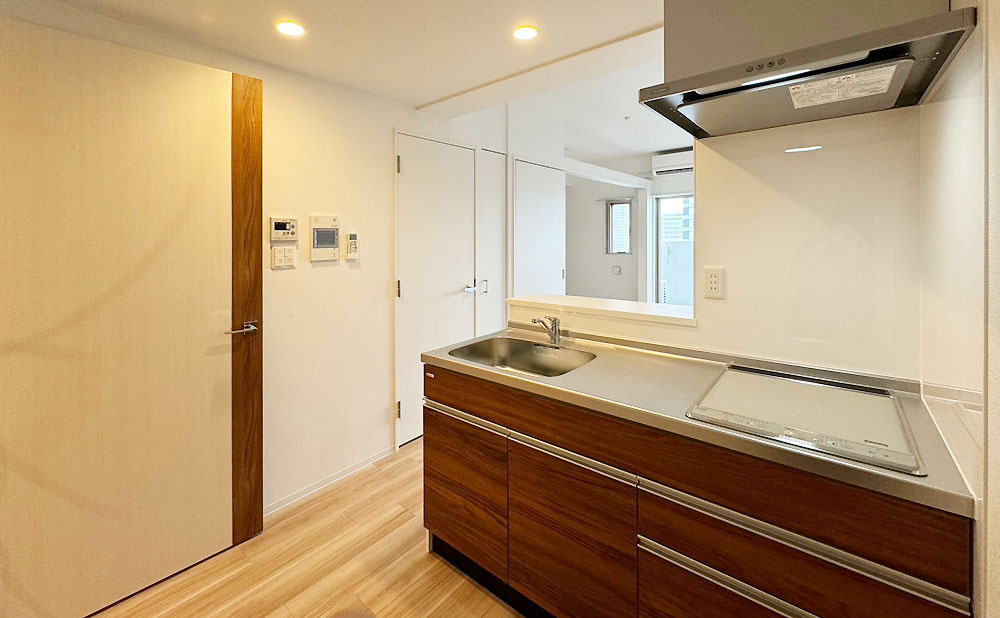 セレニテ難波リアンのキッチン