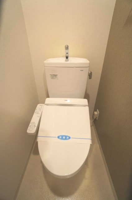 プライムアーバン御堂筋本町のバルコニー