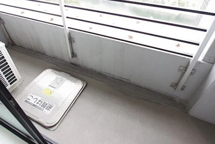 メゾン・ド・ヴィレ大阪城公園前のバルコニー