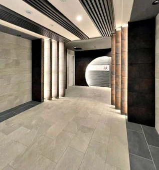 La Douceur谷町のエントランス