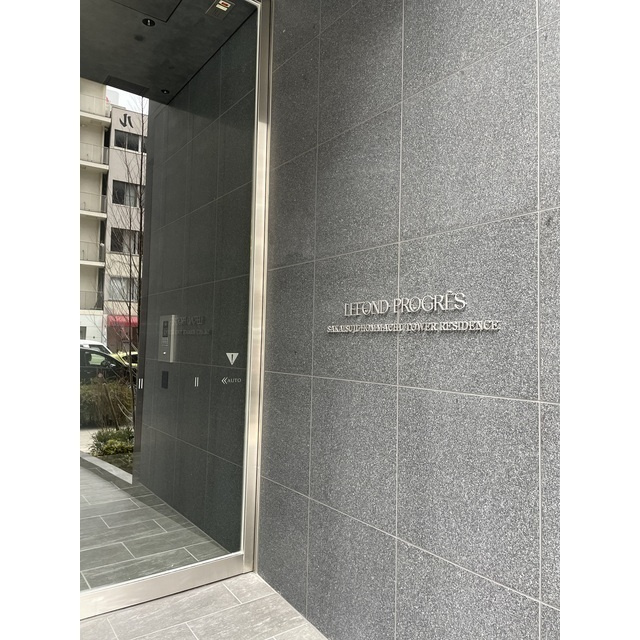 ルフォンプログレ堺筋本町タワーレジデンスのエントランス