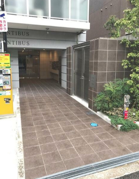 LaCASA玉造のエントランス