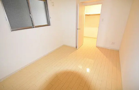 ルミエール北梅田の寝室