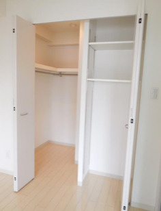 ルミエール北梅田の収納