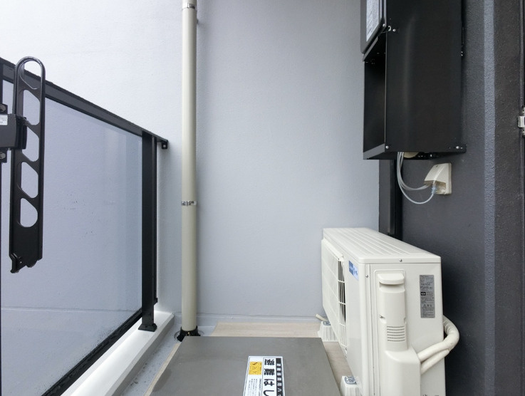 シーズンフラッツ大手前のバルコニー