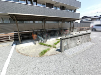 【庭】 | ヴィルドミール中今泉