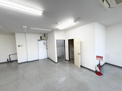 【内装】 | ニューカマタビル