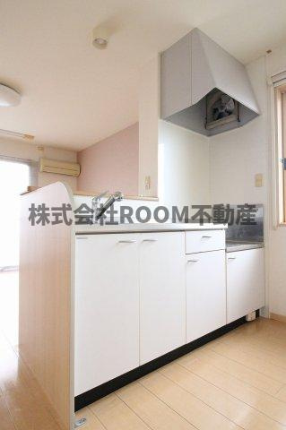 フルール・ド・シャモニ のキッチン|お料理しやすいキッチンです