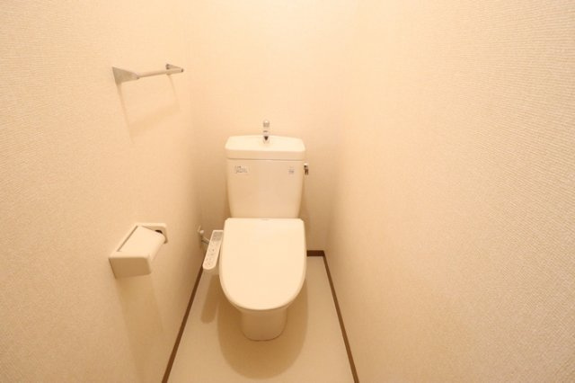 熊本市西区上代３丁目のアパートのトイレ