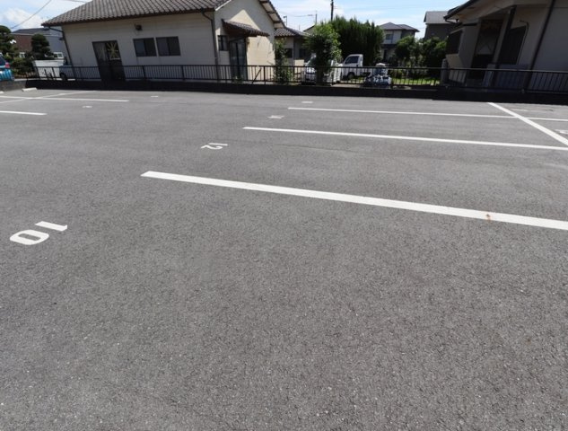 熊本市西区上代３丁目のアパートの駐車場