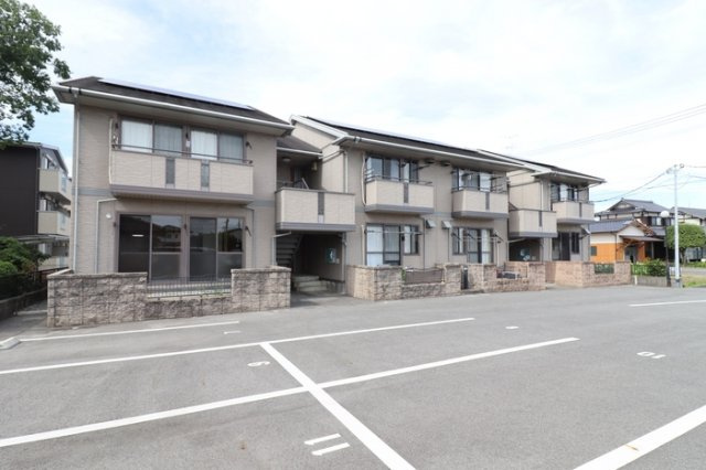 熊本市西区上代３丁目のアパートの外観