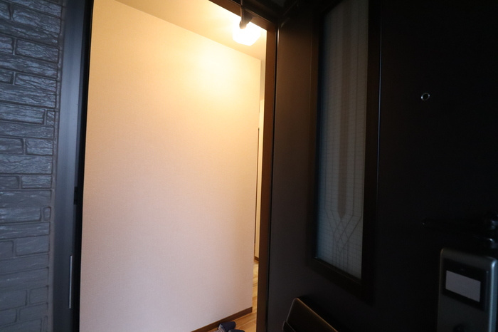 熊本市西区上代３丁目のアパートの玄関