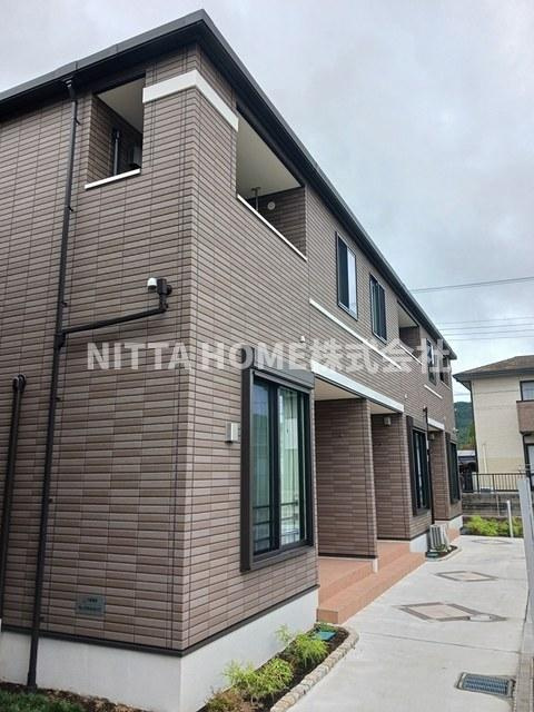 ブリーゼ西岡屋Ⅱのエントランス|防犯カメラ完備◎２０２３年完成の築浅アパート◆