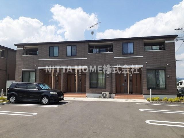 ブリーゼ西岡屋Ⅱの外観|築２年◇宅配ＢＯＸ設置物件です＊