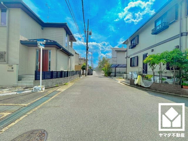 宇治市伊勢田町名木２丁目の前面道路含む現地写真