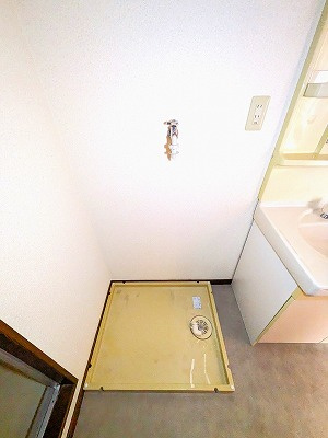 ブライトンヒルズのその他|洗濯機置き場