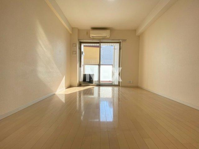 大田区蒲田４丁目の賃貸マンションの居間・リビング