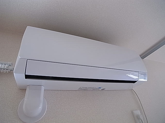 神戸市兵庫区兵庫町２丁目のアパートの設備|エアコン