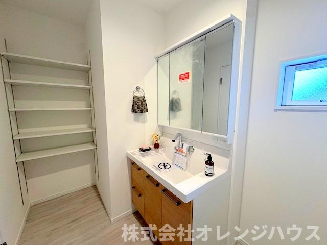 【前面道路含む現地写真】 | 厚木市長谷　新築分譲住宅　全1棟 | 写真撮影【2025.12】