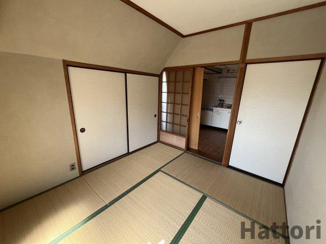 三陽第1マンションの和室