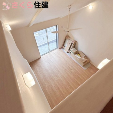 ブルーミングガーデン宇都宮市花房1丁目の居間・リビング|ロフトからの眺めです。開放感があります。