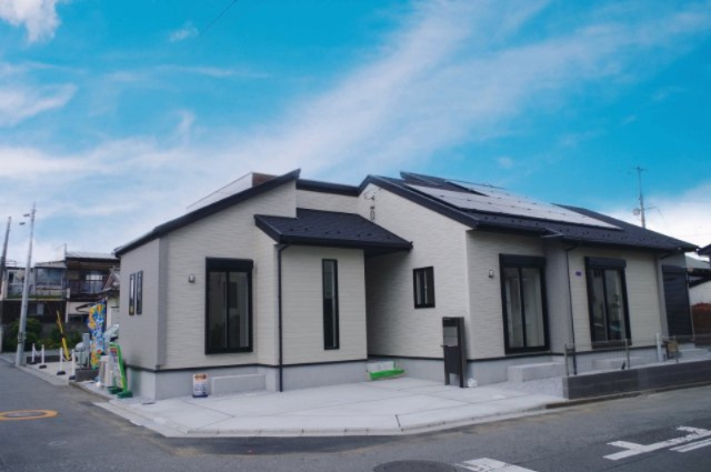 ブルーミングガーデン宇都宮市花房1丁目の外観|外観だけではなく内部にも機能が詰まっています。ぜひ一度内覧下さい♪