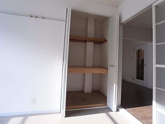 神戸市兵庫区平野町字天王谷東服山のアパートのその他