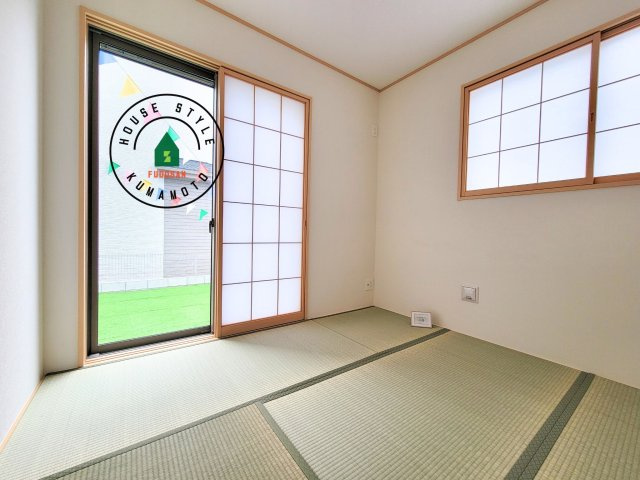 熊本市北区龍田弓削1丁目第1-2棟（A号棟）の内観：施工例|将来的に、琉球畳を引きまして和室風にすることも可能です。