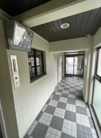  ベルトピアエグゼ福岡Ⅱのエントランス